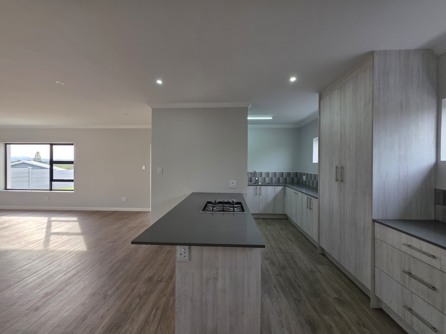 3 Bedroom Property for Sale in Paradise Beach Eastern Cape